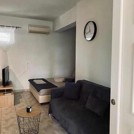 Apartamento Independent House At Glyfada Atenas Exterior foto